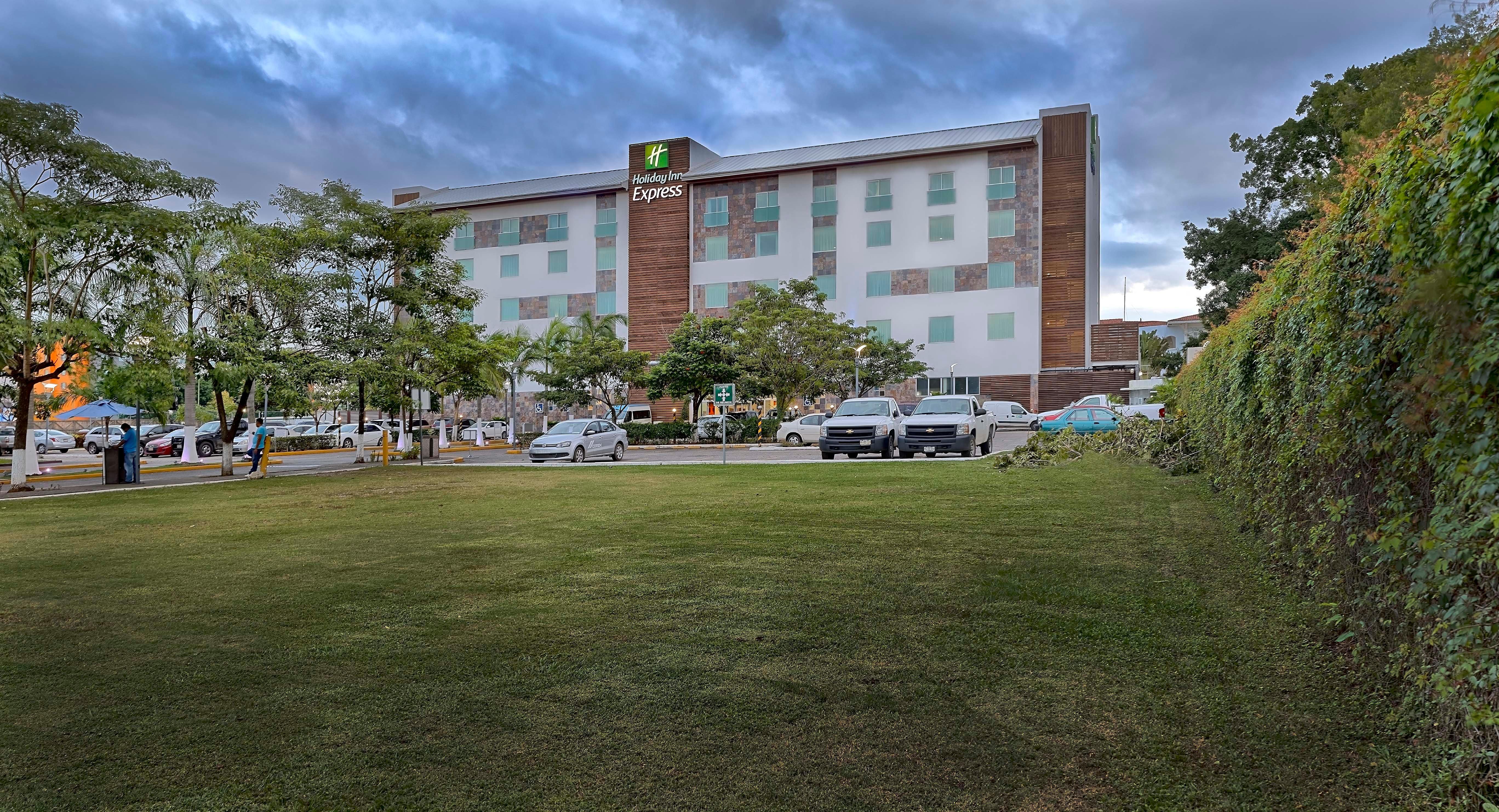 Holiday Inn Express Villahermosa By Ihg Extérieur photo