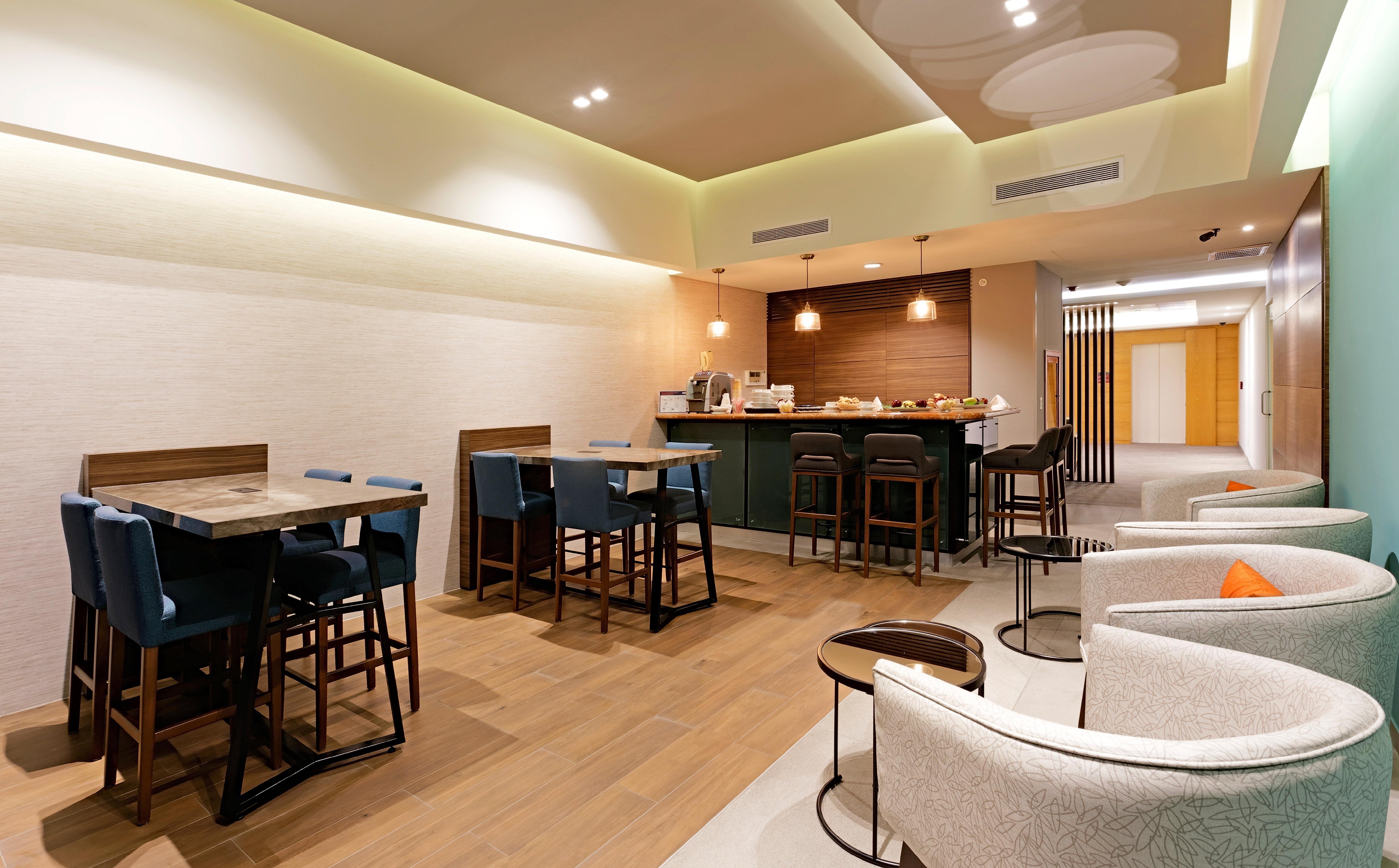 Holiday Inn Express Villahermosa By Ihg Extérieur photo