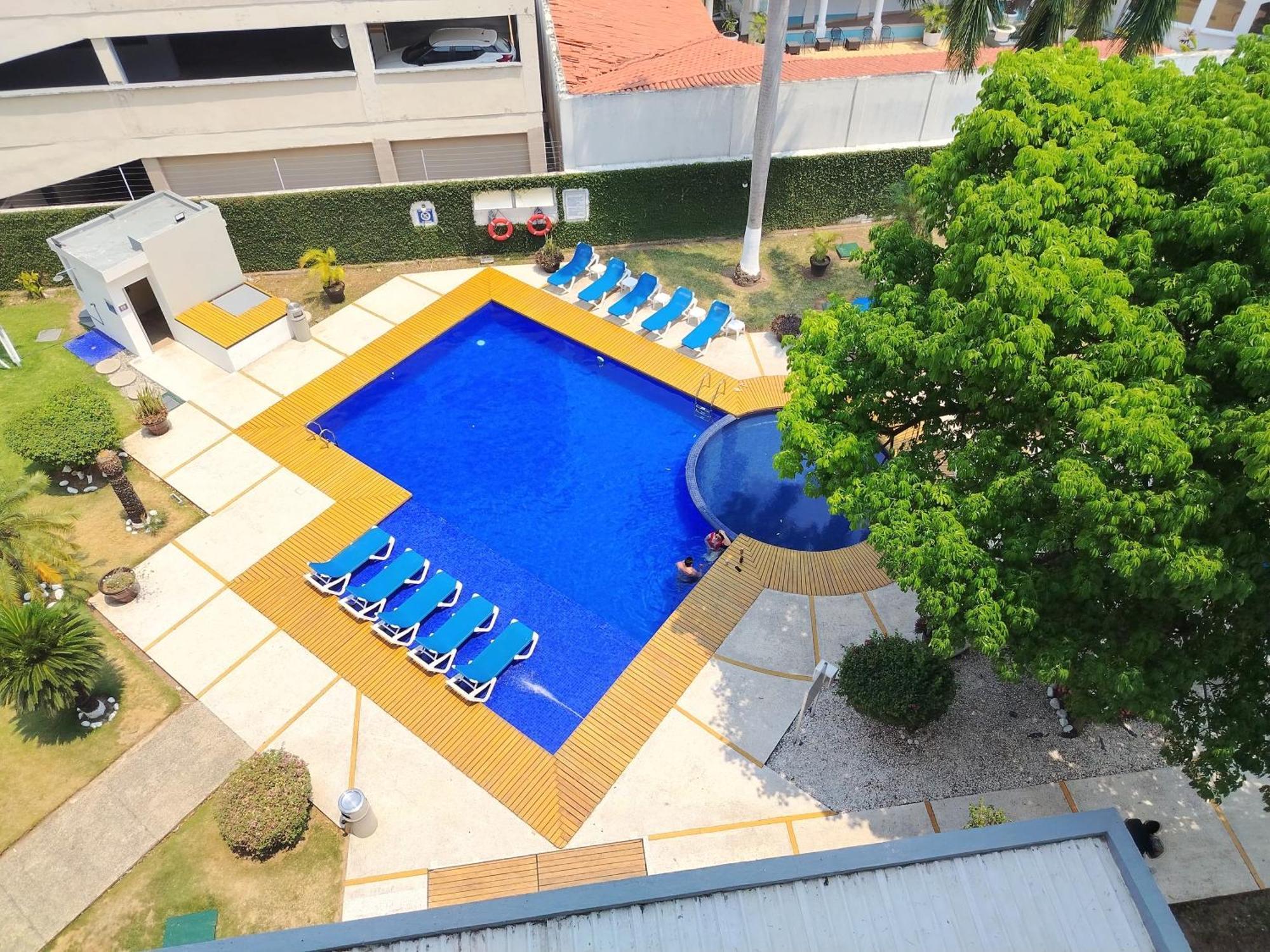 Holiday Inn Express Villahermosa By Ihg Extérieur photo